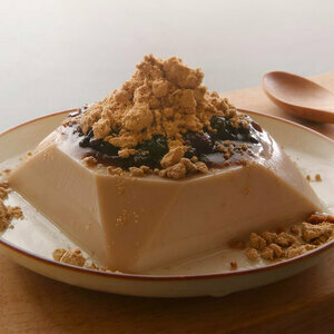 WHITE SESAME SOY PUDDING